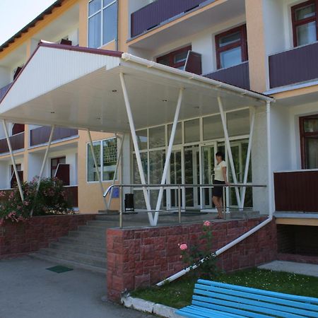 Санаторій Збруч Satanov Exterior foto